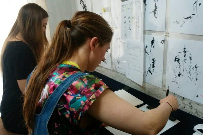 Japanese Calligraphy Experience with a Calligraphy Master - FAQ