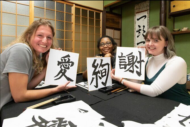 Japanese Calligraphy Workshop | Create Art & Enjoy Matcha - Key Points