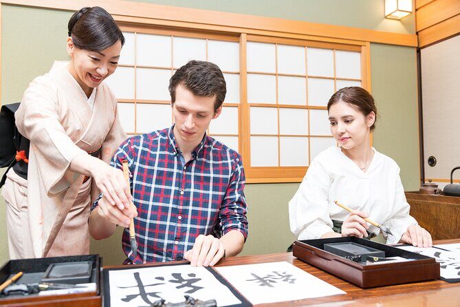 Japanese Calligraphy Workshop | Create Art & Enjoy Matcha - A Detailed Look at This Calligraphy Workshop