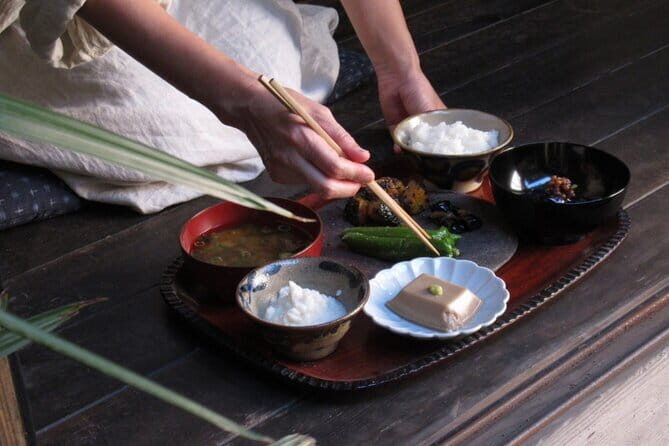 Japanese Cuisine Cooking Class in Kyoto - Key Points