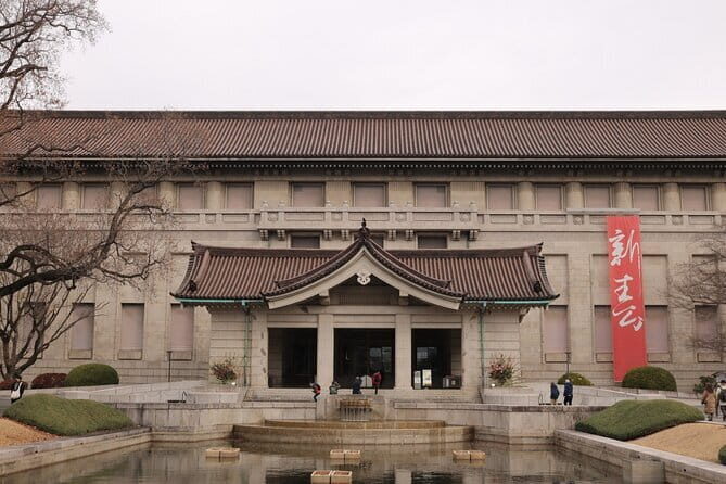 Japanese Food History and Art Tour with Licensed Guide - Key Points