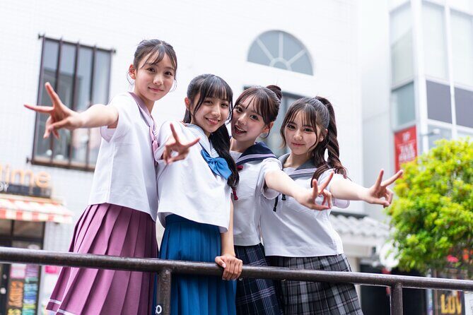 Japanese High School Girl Uniform Rental Near Tokyo Disneyland - Japanese High School Girl Uniform Rental Near Tokyo Disneyland