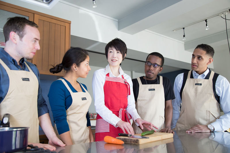 Japanese Rolled Sushi cooking in Tokyo - A small kitchen class in Osaki