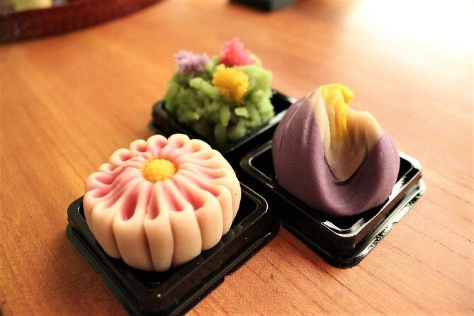 Japanese Sweets Making with a Skilled Artisan - Engaging Introduction