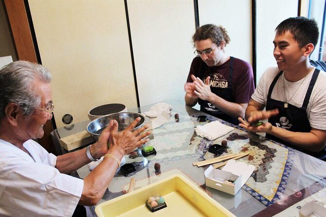 Japanese Sweets Making with Seasonal Motifs - Key Points