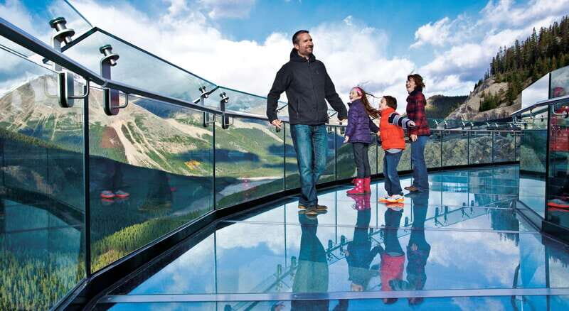 Jasper: Columbia Icefield Skywalk - An In-Depth Look at the Columbia Icefield Skywalk Experience