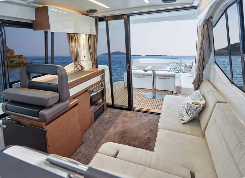 Jeanneau NC33- 4 hour Luxury Yacht Charter Blue Lagoon - An In-Depth Look at the Jeanneau NC33 Yacht Charter