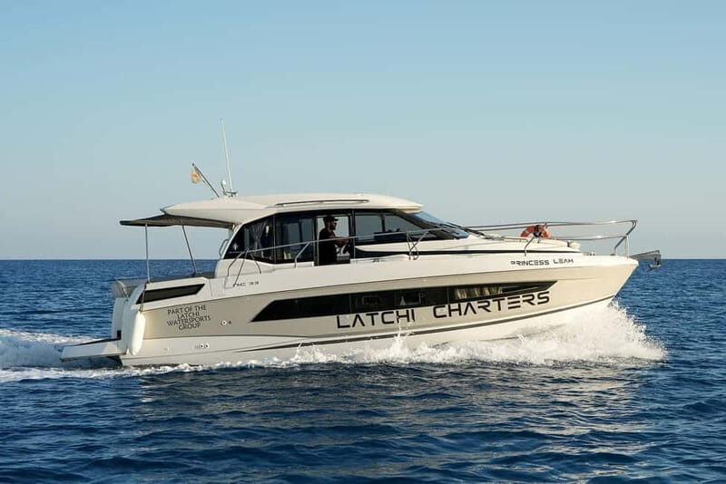 Jeanneau NC33- 4 hour Luxury Yacht Charter Blue Lagoon - FAQ
