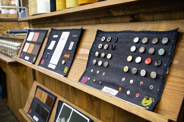 Jeans Making Experience (Ebisu, Tokyo) - A craftsperson finishes the fit