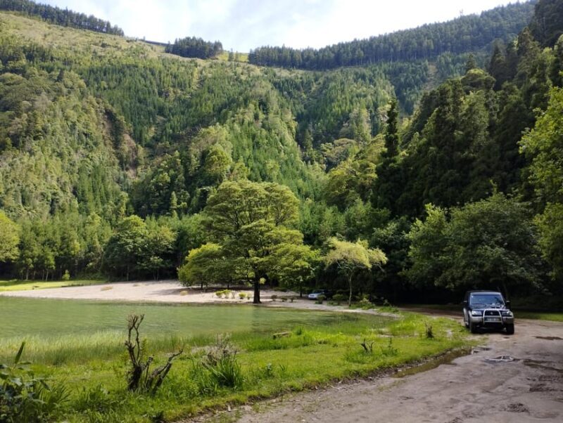 Jeep Full Day Sete Cidades & Firelake (Lagoa do Fogo) - A Guide to Your Day on São Miguel in a Jeep