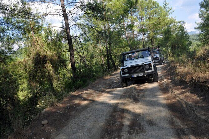 Jeep Safari Adventure from Side - What Makes This Tour Stand Out?