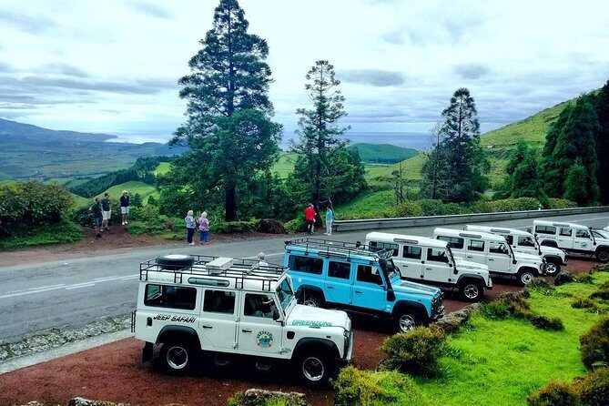 Jeep Tour Full Day Sete Cidades & Lagoa do Fogo with lunch and drinks included. - Exploring the Itinerary in Detail