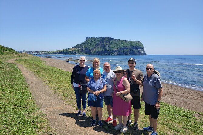 Jeju bus tour with professional English guide for cruise customer - FAQ