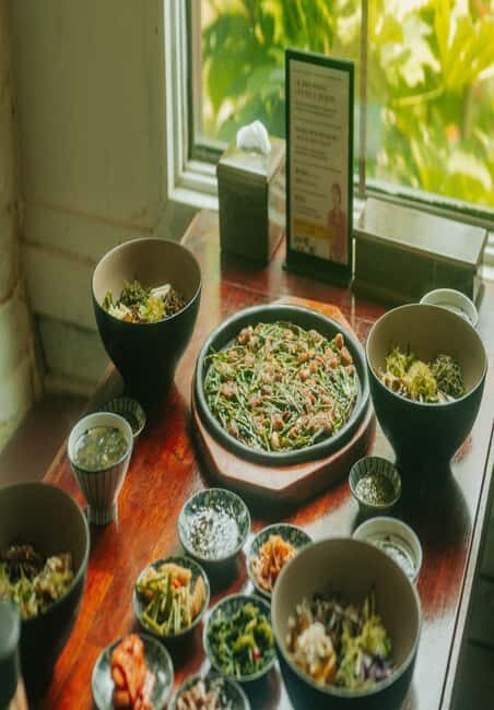 Jeju East Small Group Tour Cherry Blossom & Woman Diver Show - FAQs