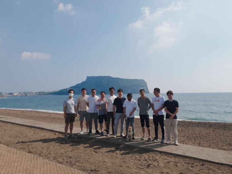 Jeju Island: Hallasan Mountain Winter Scenery Guided Tour - Key Points