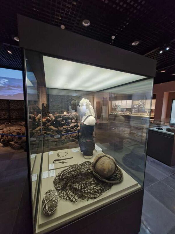 Jeju Island: Private Tour with Driving guide - Potential Drawbacks or Considerations