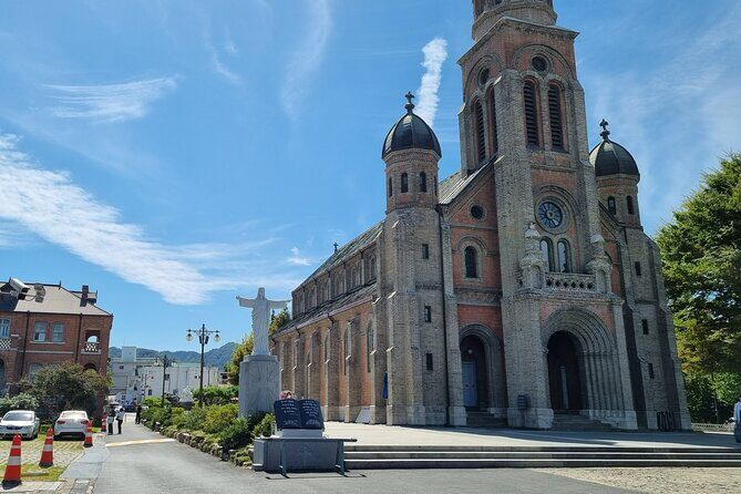 Jeonju Hanok Village and Maisan Tapsa Temple Day Tour From Seoul - FAQs