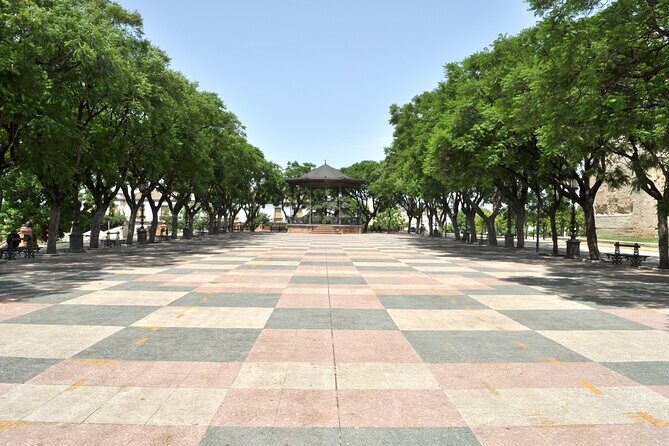 Jerez de la Frontera History and Art Walking Tour - FAQ