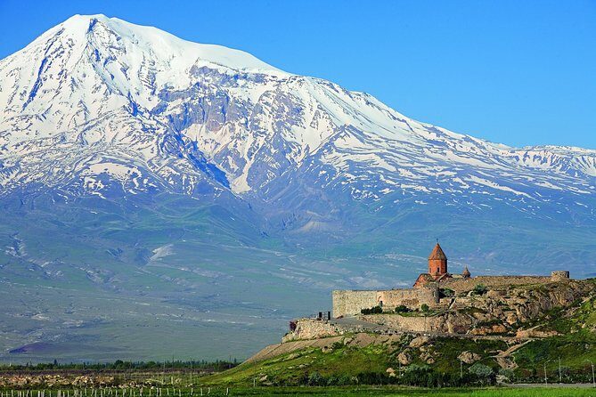Jermuk(waterfall),Noravank,Wine degustation,Khor Virap - FAQ
