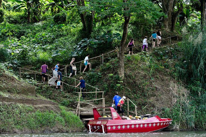 Jet Boat Safari on the Sigatoka River - An In-Depth Look at the Sigatoka River Jet Boat Safari