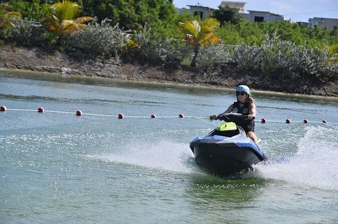 Jet Ski Caribbean Lake Park - FAQ