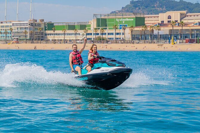Jet Ski Experience without license in Barcelona - The Experience in Action: Analyzing the Highlights and Drawbacks