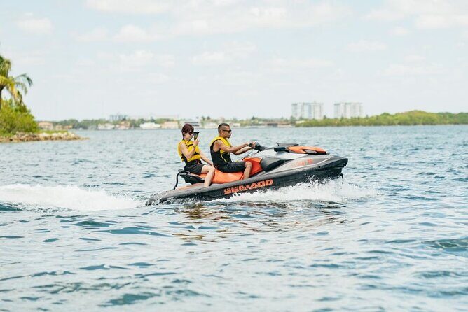 Jet Ski Miami : Experience the Ultimate Water Fun ! - Key Points