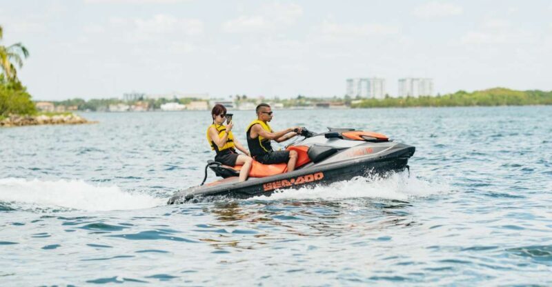 Jet Ski Miami : Experience the Ultimate Water Fun ! - An In-Depth Look at the Miami Jet Ski Tour