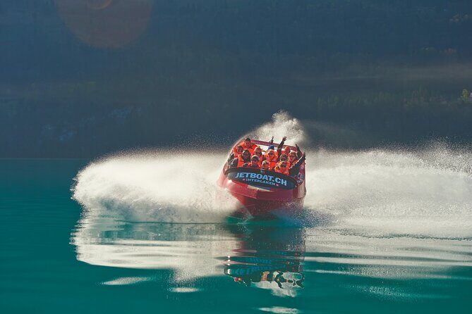 Jetboat Interlaken - The Scenic Highlights on Lake Brienz