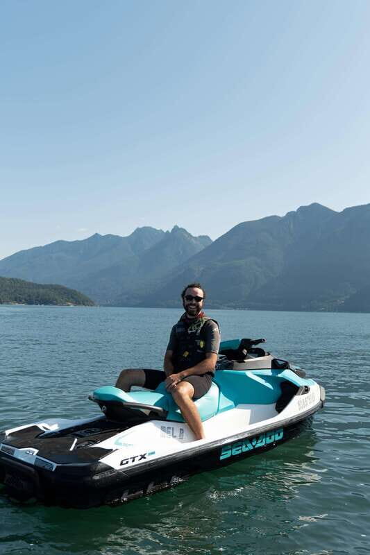 Jetski to Bowen Island, incl beer, wine, coffee or icecream - Jetski to Bowen Island, incl beer, wine, coffee or icecream