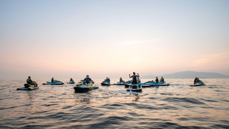 Jetski to Bowen Island, incl beer, wine, coffee or icecream - Practical Details: What to Expect