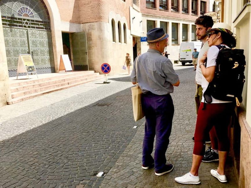 Jewish Heritage Walk: Synagogues, Shoes, Secrets & Flódni - A Deep Dive into Budapest’s Jewish Heritage Walk