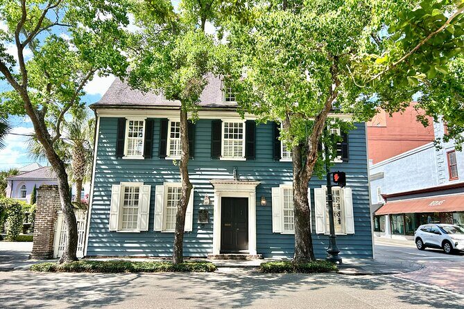 Jewish History Private Driving Tour of Charleston - A Close Look at the Tour Experience