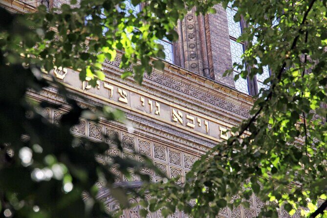 Jewish Life in Berlin - Private Walking Tour - A Deep Dive into the Tour Experience