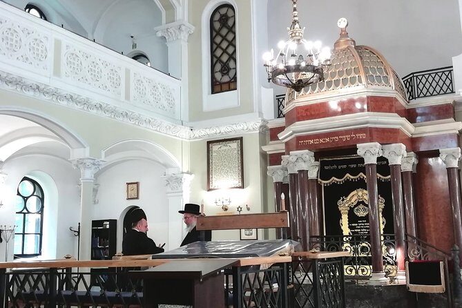 Jewish Warsaw - Jewish Warsaw: A Deep Dive into the Heart of a Community