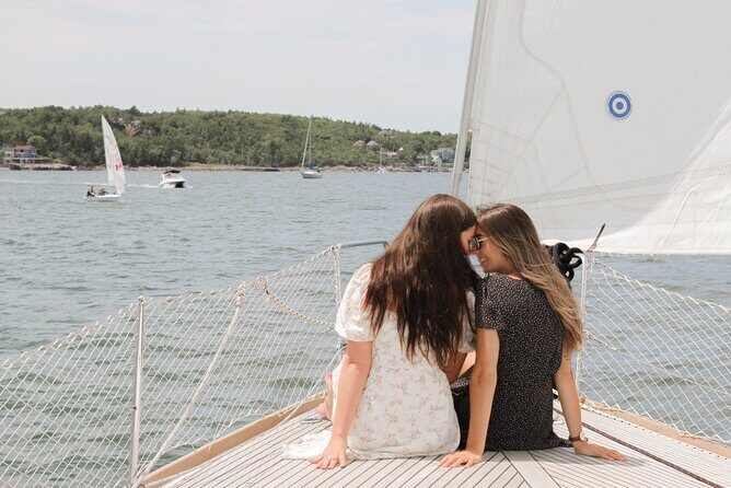 JFarwell Private Yacht Wine & Cheese Sunset Sail - Key Points