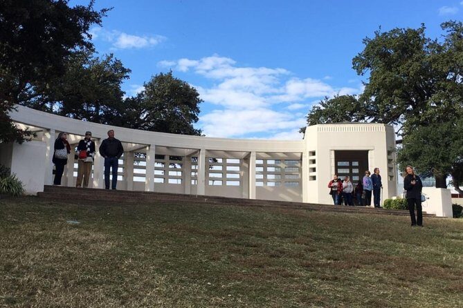 JFK Assassination and Museum Tour with Lee Harvey Oswald Rooming House - Who Should Take This Tour?