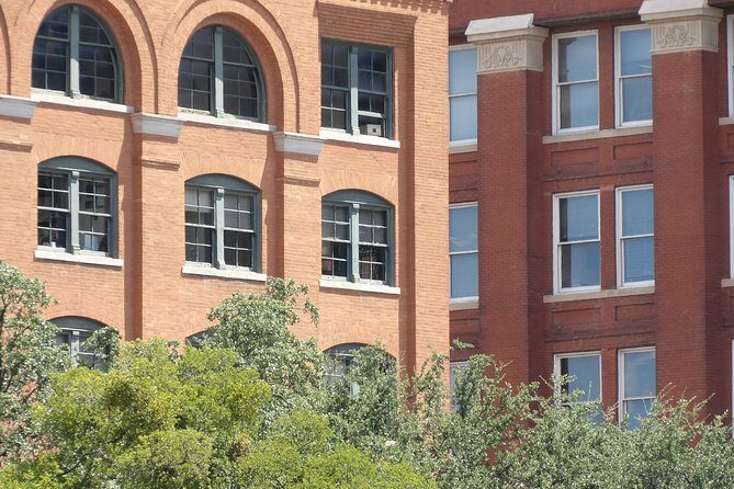 JFK Assassination Tour with JFK Museum and Oswald's Rooming House - An Honest Look at the Dallas JFK Tour