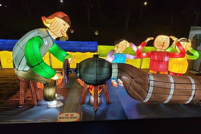 Jinju Namgang Yudeung Festival Bus tour from Busan - What Travelers Are Saying