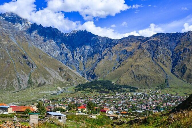 Jinvali-Ananuri-Gudauri-Kazbegi private tour - Who Should Consider This Tour?