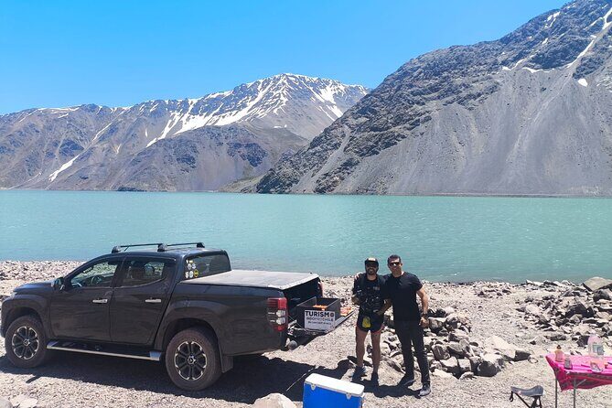 Jipe tour Embalse el Yeso 4x4 with semi-private barbecue - Key Points