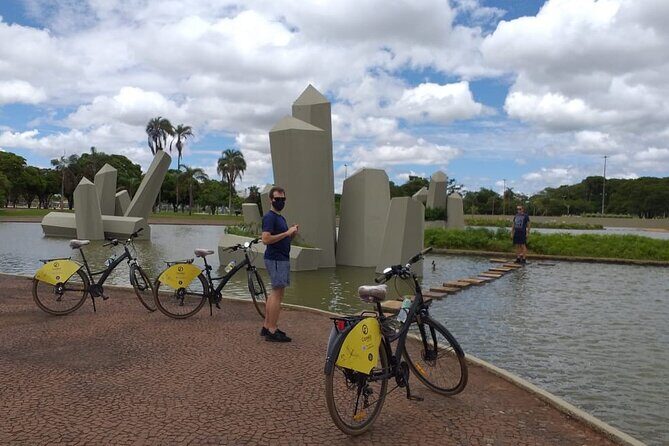 JK Memorial Bike Tour and Crystal Square - Key Points
