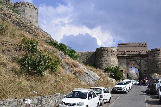 Jodhpur to Udaipur Drop with Stops at Ranakpur and Kumbhalgarh - FAQ (Frequently Asked Questions)