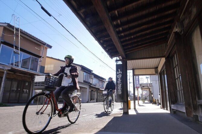 Joetsu Cycling TourExploring Castle Town Takada - Key Points