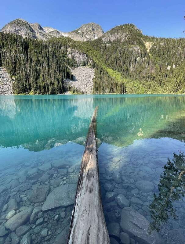 Joffre Lakes/ Hiking Day Trip - What’s Included and What You Should Bring