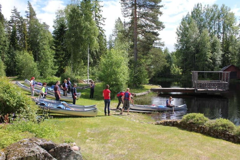 Johannisholm: Guided Canoe Tour on Lake Venjanssjön - The Sum Up