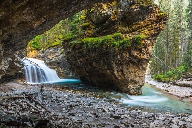 Johnston Canyon Frozen Waterfalls & Banff Backroads Wildlife Tour - Johnston Canyon Frozen Waterfalls & Banff Backroads Wildlife Tour: A Wintry Wonder in Banff