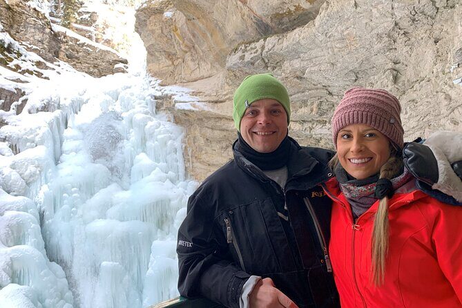 Johnston Canyon Icewalk from Banff AM - A Deep Dive into the Johnston Canyon Icewalk Experience