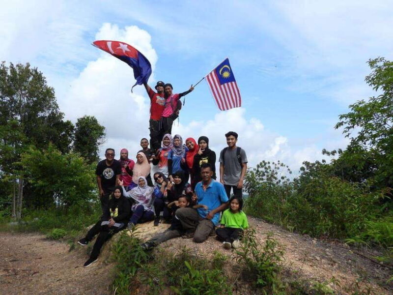 Johor: Belungkor Hill Hiking Tour - Who Is This Tour For?