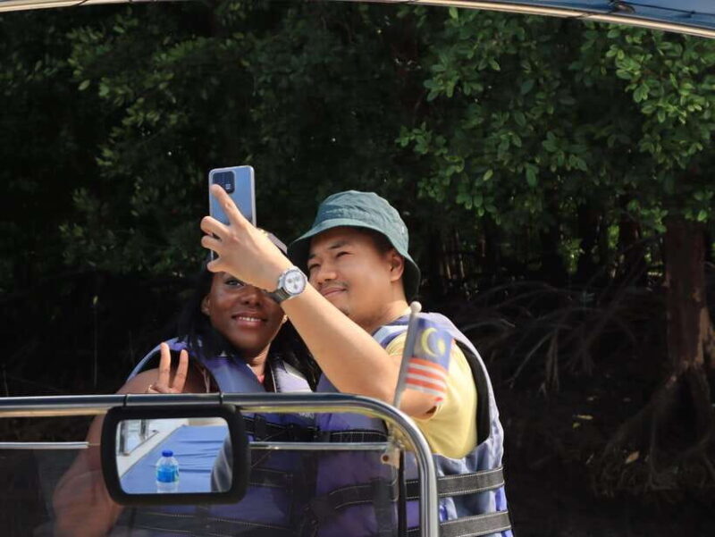 Johor: Sungai Lebam River Cruise with Transfer - FAQ